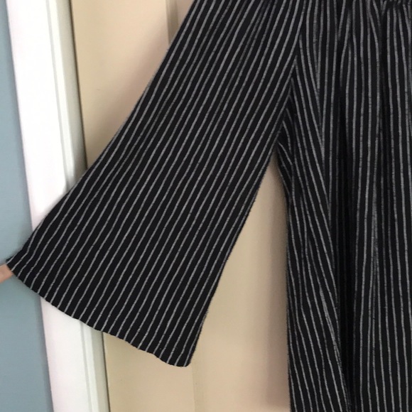 Anthro W5 off-the-shoulder striped top - Picture 2 of 5